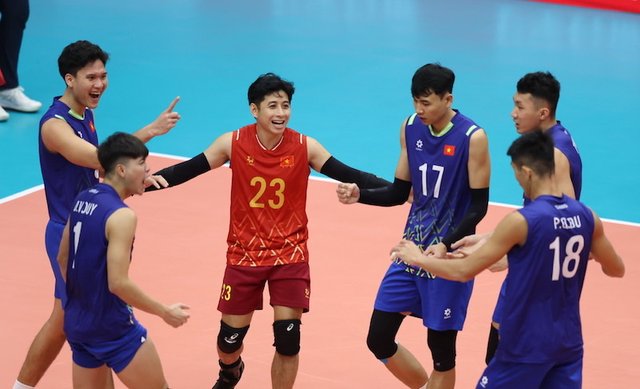 Tuyển bóng chuyền nam Việt Nam đánh bại đội bóng số 1 Đông Nam Á tại ASIAD 2026