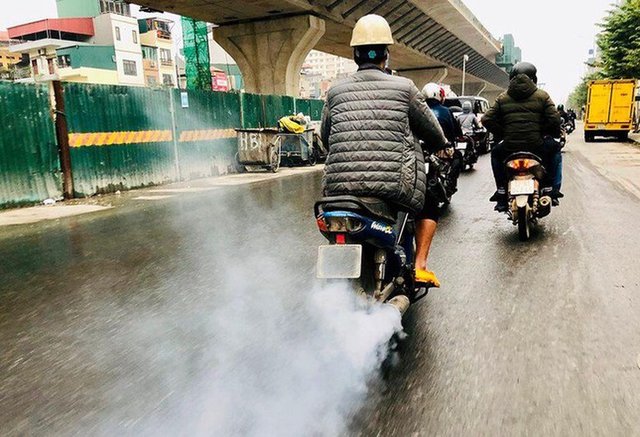 Kiểm soát khí thải: Cần thêm chính sách cho người mưu sinh