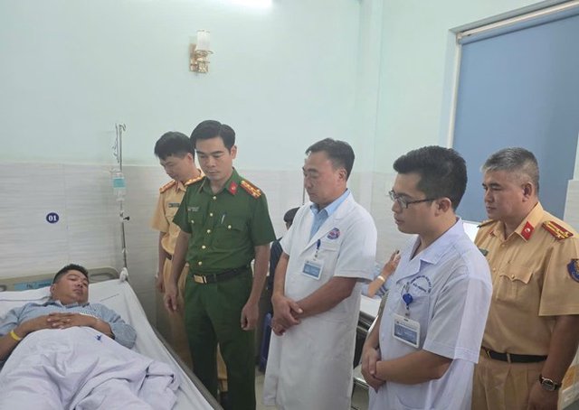 Hải Phòng: Một Đại uý bị thương trong quá trình làm nhiệm vụ