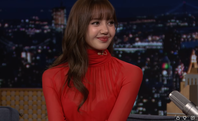 Lisa (Blackpink) từng mơ trở thành công chúa tại Disneyland