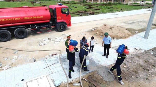Những chuyến xe đặc biệt đến khu tái định cư Ia Tul