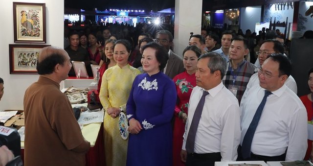 Phó Thủ tướng Phạm Thị Thanh Trà dự khai mạc Lễ hội Văn hóa thế giới tại Hà Nội lần thứ hai