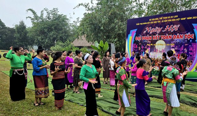 Tổ chức tốt Ngày Văn hóa Việt Nam và Tuần lễ Văn hóa - Đại đoàn kết dân tộc năm 2026