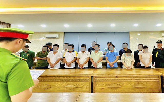 Khởi tố nhiều bị can liên quan sai phạm trong cấp điện, cấp nước và trật tự đô thị