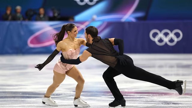 Môn trượt băng nghệ thuật Olympic mùa Đông 2026 vướng nghi vấn dàn xếp kết quả