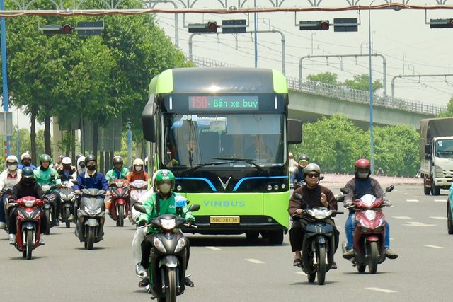 13 tuyến buýt nối Long Thành: Đi sân bay sẽ nhanh như thế nào?
