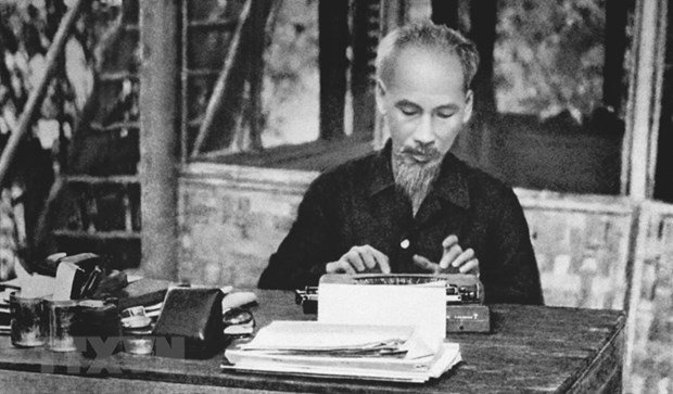 Chủ tịch Hồ Chí Minh - Người thầy của báo chí cách mạng Việt Nam
