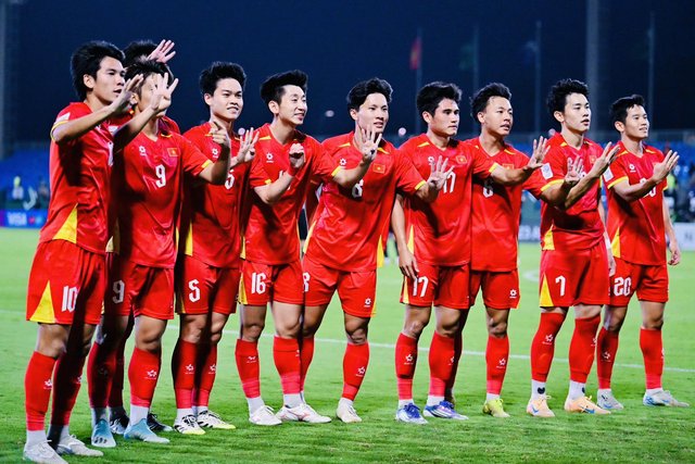 FIFA, AFC hết lời khen ngợi tinh thần chiến đấu của U23 Việt Nam