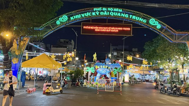 (Bài 1) Từ trăm hoa khoe sắc đến… “sớm nở tối tàn”