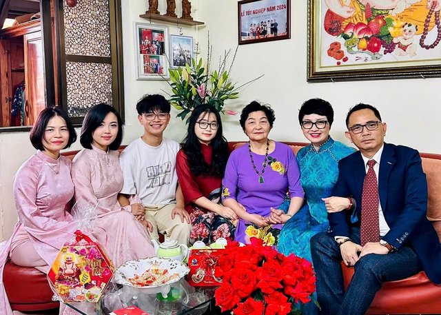 Bài 1 - Gia đình trước thách thức của kỷ nguyên số