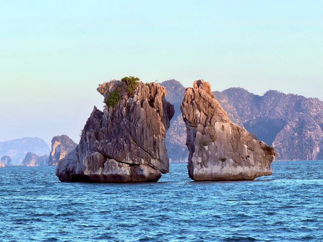 Quảng Ninh: Kiểm soát an toàn ứng cứu sự cố với hoạt động du lịch trên vịnh Hạ Long