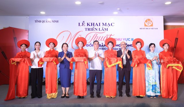 Khai mạc Triển lãm Mỹ thuật khu vực II tại Quảng Ninh