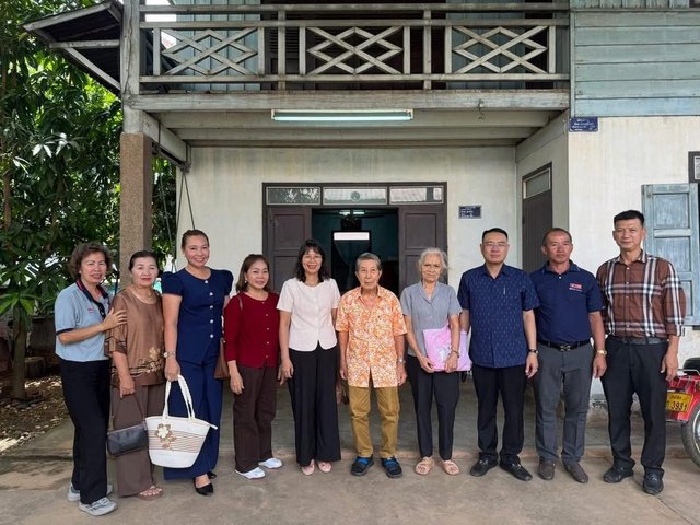 Lan tỏa nghĩa tình “Đền ơn đáp nghĩa” tại Lào