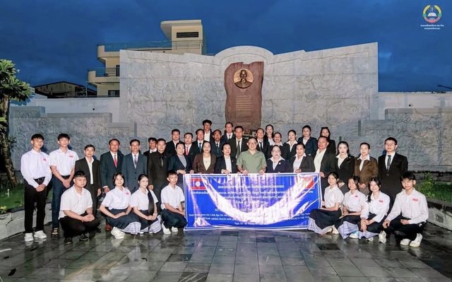 Việt Nam – Lào: Kết nối mạch nguồn lịch sử, vun đắp tương lai