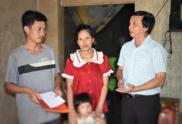 Quảng Ngãi: Chi bộ xã Trường Giang nhận đỡ đầu trẻ mồ côi sau vụ đuối nước