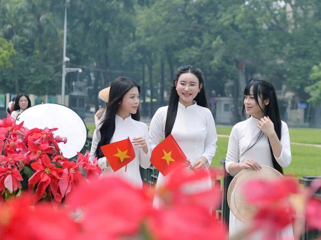 Tự hào nhịp sống thanh bình tại Thủ đô