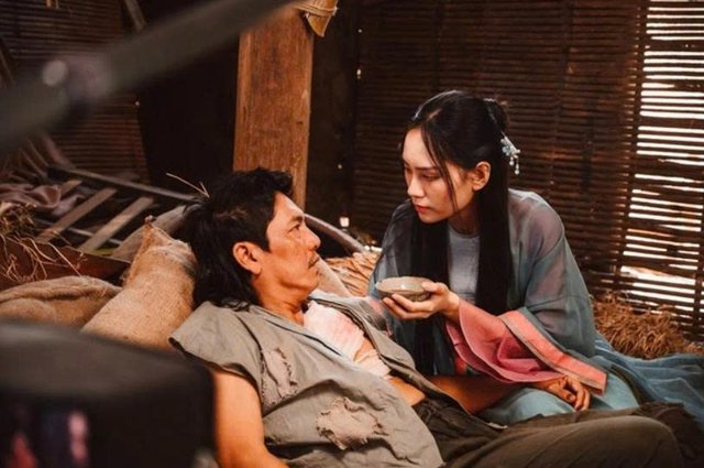 Phim Việt “áp đảo”, nhiều dự án đối mặt nguy cơ thua lỗ