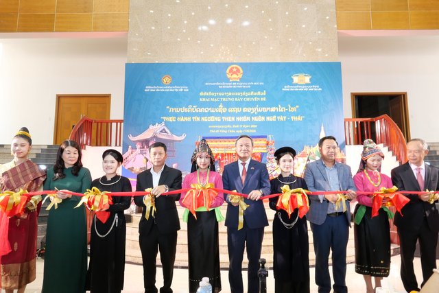 Trưng bày chuyên đề “Thực hành tín ngưỡng Then nhóm ngôn ngữ Tày - Thái” tại Trung tâm Văn hóa Việt Nam, Thủ đô Viêng Chăn, Lào