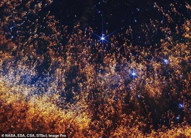 NASA hé lộ viễn cảnh rùng rợn về cái kết của Trái Đất