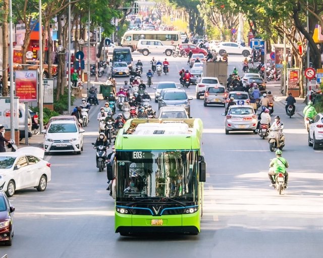 Các tuyến xe buýt đến Quảng trường Ba Đình và Lăng Bác năm 2025