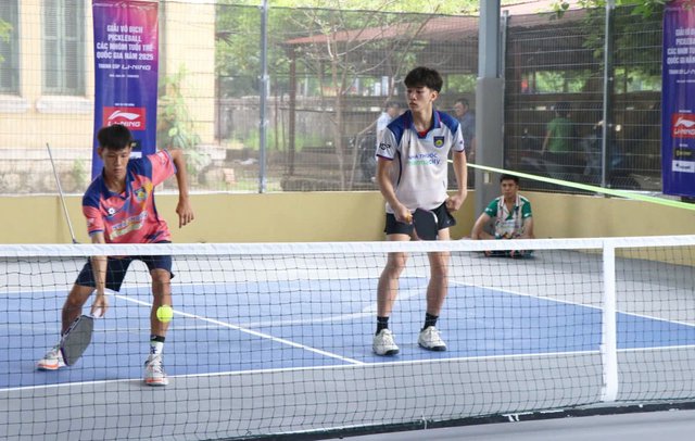 Gần 300 tay vợt tranh tài tại Giải Vô địch Pickleball trẻ quốc gia