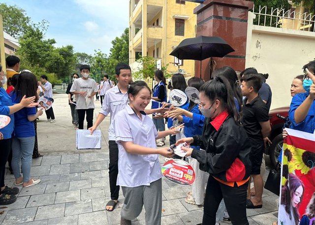 Thanh Hóa chi hơn 21,8 tỉ đồng bổ sung kinh phí ôn thi tốt nghiệp lớp 9 và lớp 12 năm 2025