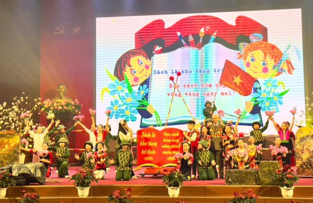Sôi nổi Hội thi kể chuyện theo sách tỉnh Điện Biên năm 2025