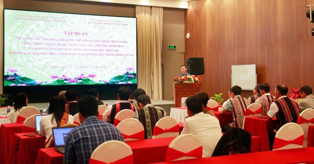 Tập huấn công tác văn hóa, gia đình, thể thao và du lịch tại Gia Lai