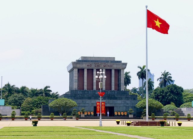 Triển khai thi hành Pháp lệnh Quản lý, bảo vệ Khu di tích Lăng Chủ tịch Hồ Chí Minh