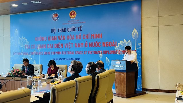 Lan tỏa tư tưởng, đạo đức, phong cách Chủ tịch Hồ Chí Minh ở nước ngoài thông qua các hình thức phi vật thể