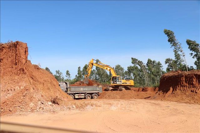 Bình Định chấn chỉnh hoạt động khai thác khoáng sản