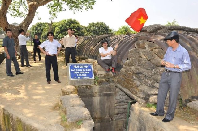Hát cùng Điện Biên