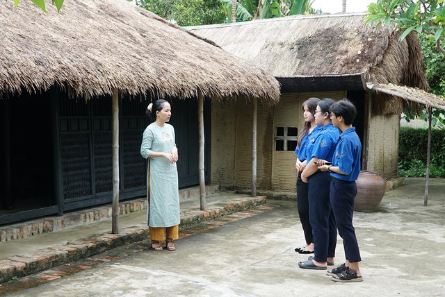 Bài 2: Lan tỏa những giá trị di sản về Chủ tịch Hồ Chí Minh