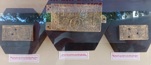 Hai khuôn in tín phiếu mang giá trị lịch sử to lớn
