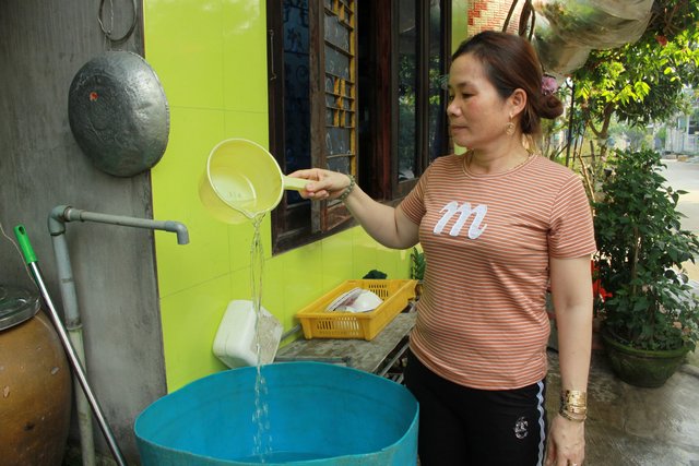 Quảng Ngãi: Người dân “khát nước sạch” bên cạnh nhà máy nước