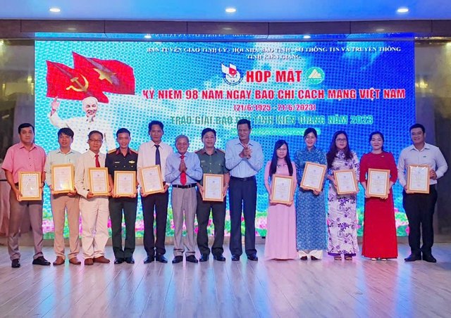Kiên Giang phát động Giải thưởng sáng tác, quảng bá tác phẩm văn học, nghệ thuật, báo chí