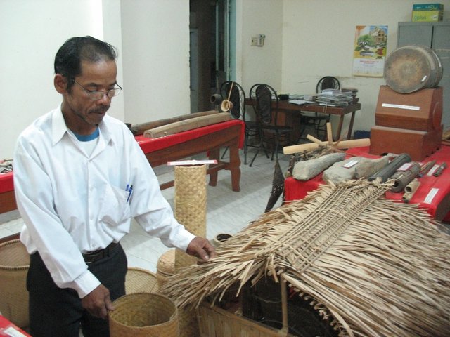 Nghệ nhân ưu tú Mấu Quốc Tiến- "Pho sử sống" của đồng bào Raglai