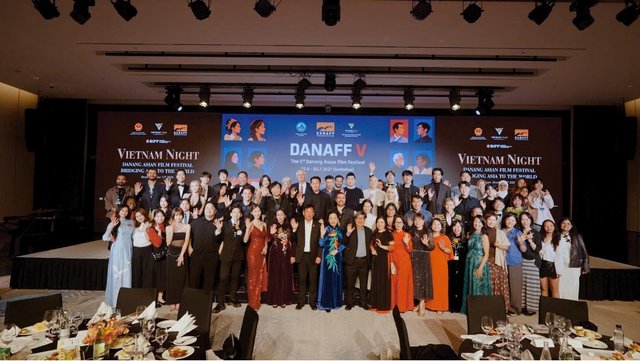 Hơn 600 khách quốc tế kết nối với điện ảnh Việt Nam tại Vietnam Night 2026