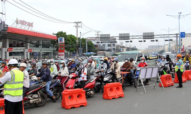 TP.HCM thực hiện phương châm “làm đến đâu gọn đến đó” để giảm ùn tắc