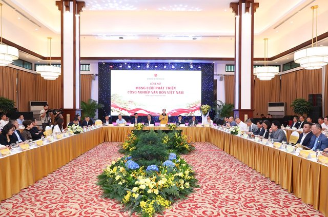Bản sắc truyền thống, đổi mới sáng tạo và kiến tạo tương lai