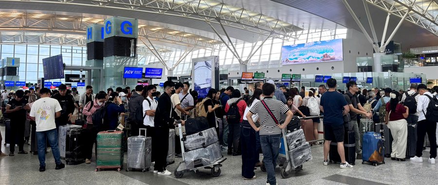 Trong 9 tháng đầu năm 2026, khách quốc tế đến Việt Nam bằng đường hàng không đạt 14,71 triệu lượt, chiếm 83,2% tổng lượng khách