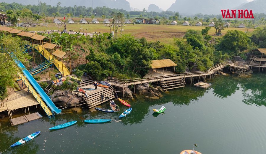 Phong Nha Valley là điểm du lịch mới được đưa vào khai thác cũng thu hút lượng lớn khách nội địa