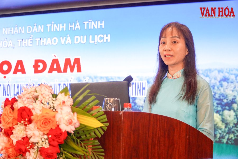 Theo lãnh đạo Sở VHTTDL TP. Huế, chiến dịch quảng bá gần 5 tỉ đồng trên CNN và các chuyến bay quốc tế của Vietnam Airlines góp phần giúp lượng khách quốc tế đến Huế dịp Tết 2026 tăng mạnh