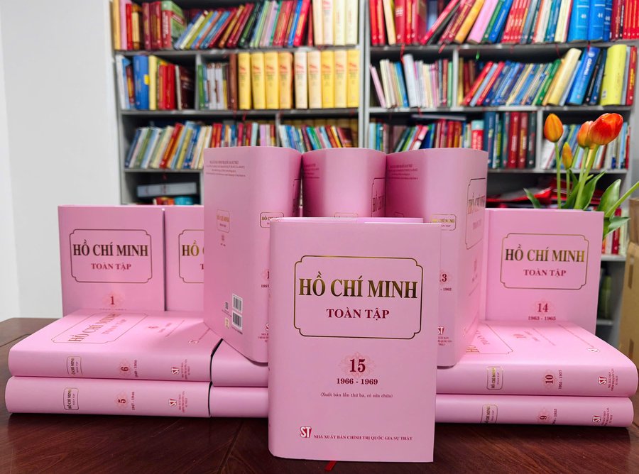 Tái bản các ấn phẩm đặc biệt về Chủ tịch Hồ Chí Minh