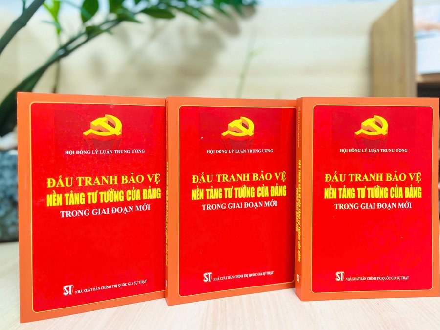 Cuốn sách khẳng định giá trị bền vững của chủ nghĩa Mác - Lênin, tư tưởng Hồ Chí Minh và đường lối cách mạng của Đảng Cộng sản Việt Nam