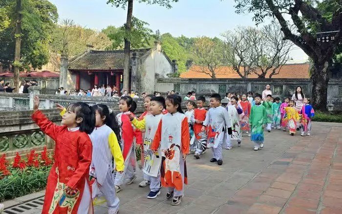 Hoạt động nhằm khuyến khích tinh thần hiếu học