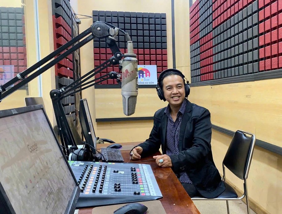 Tác giả Huỳnh Thanh Nguyên