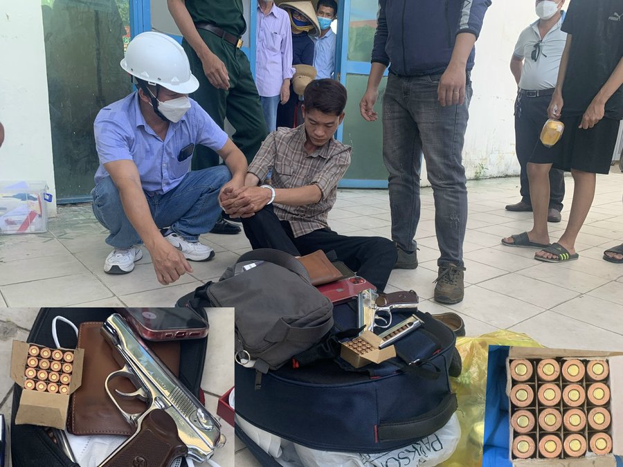 Thiếu tá Sơn tham gia khống chế đối tượng ma túy có trang bị súng