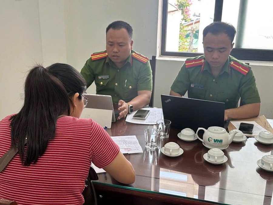 Cơ quan Công an làm việc với bà P.T.V.N về hành vi đăng tải thông tin sai sự thật trên mạng xã hội