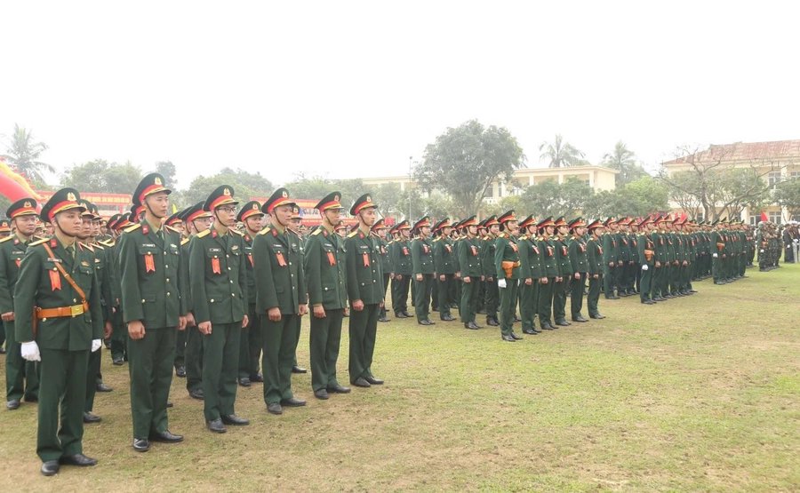 Cán bộ, chiến sĩ các đơn vị lực lượng vũ trang tỉnh Thanh Hóa tham gia lễ ra quân huấn luyện năm 2026. Ảnh: Phong Sắc